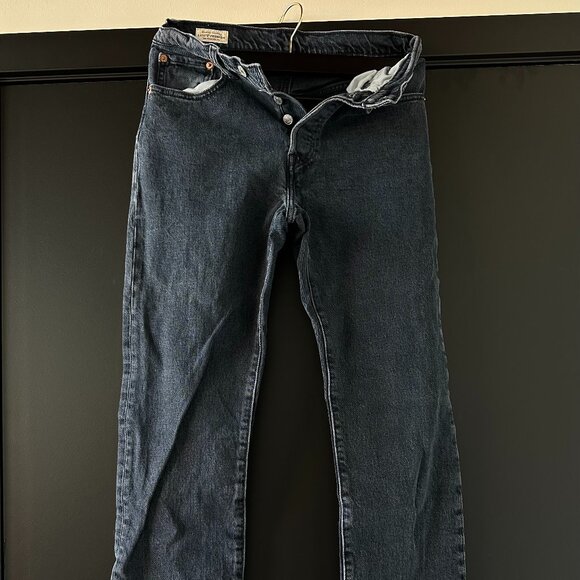 Levi's 501 Original Cropped Women's Jeans (Size 27W x 28L, Color Deep Dark) - Picture 2 of 5